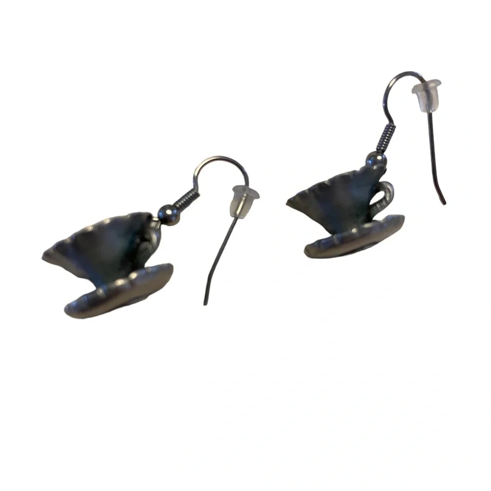 N/A pewter tea